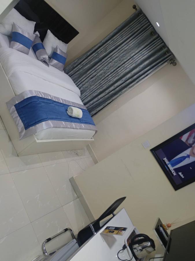 Appleville Suites Ikeja Exterior photo